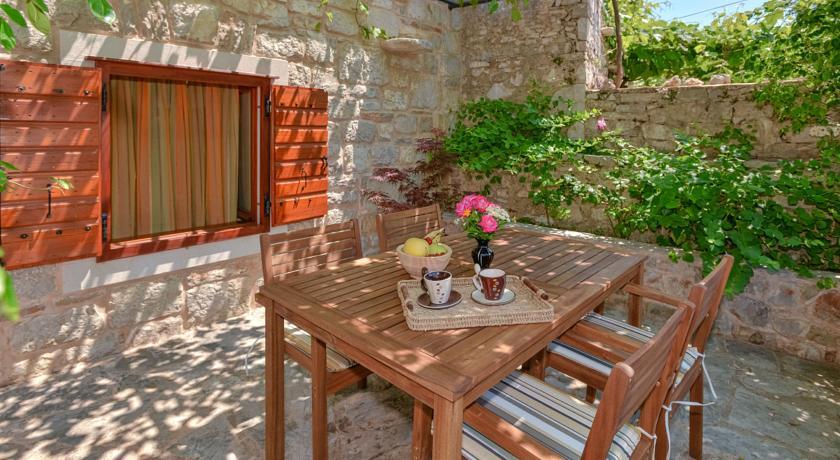 Holiday Home Rudina Stari Grad  Chambre photo