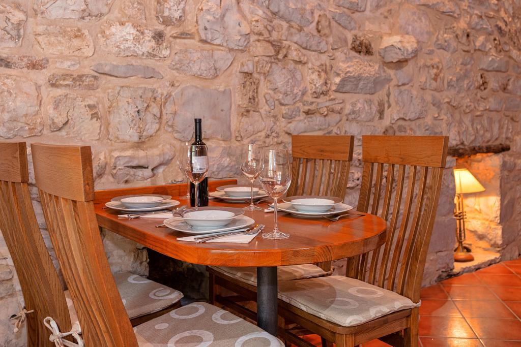 Holiday Home Rudina Stari Grad  Chambre photo